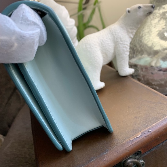 ⛔️SOLD⛔️Authentic Kate Spade leather chain Crosb - Picture 3 of 8